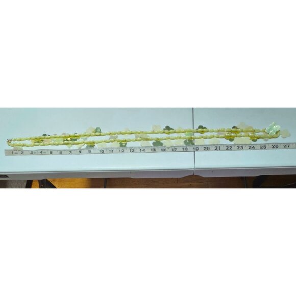 Boho Flower Shaped Metallic Beaded Necklace Iridescent Finish Fashion Jewelry - Picture 4 of 5